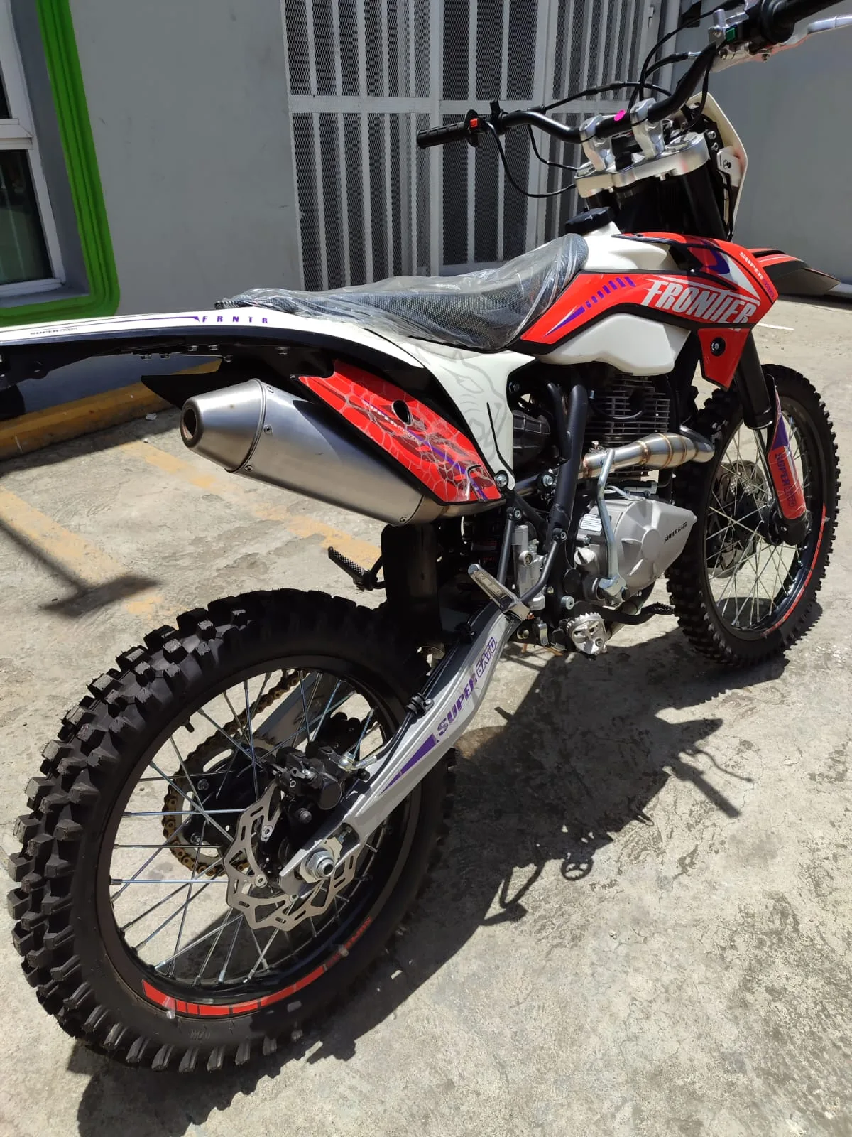 Frontier 250 - Imagen 10