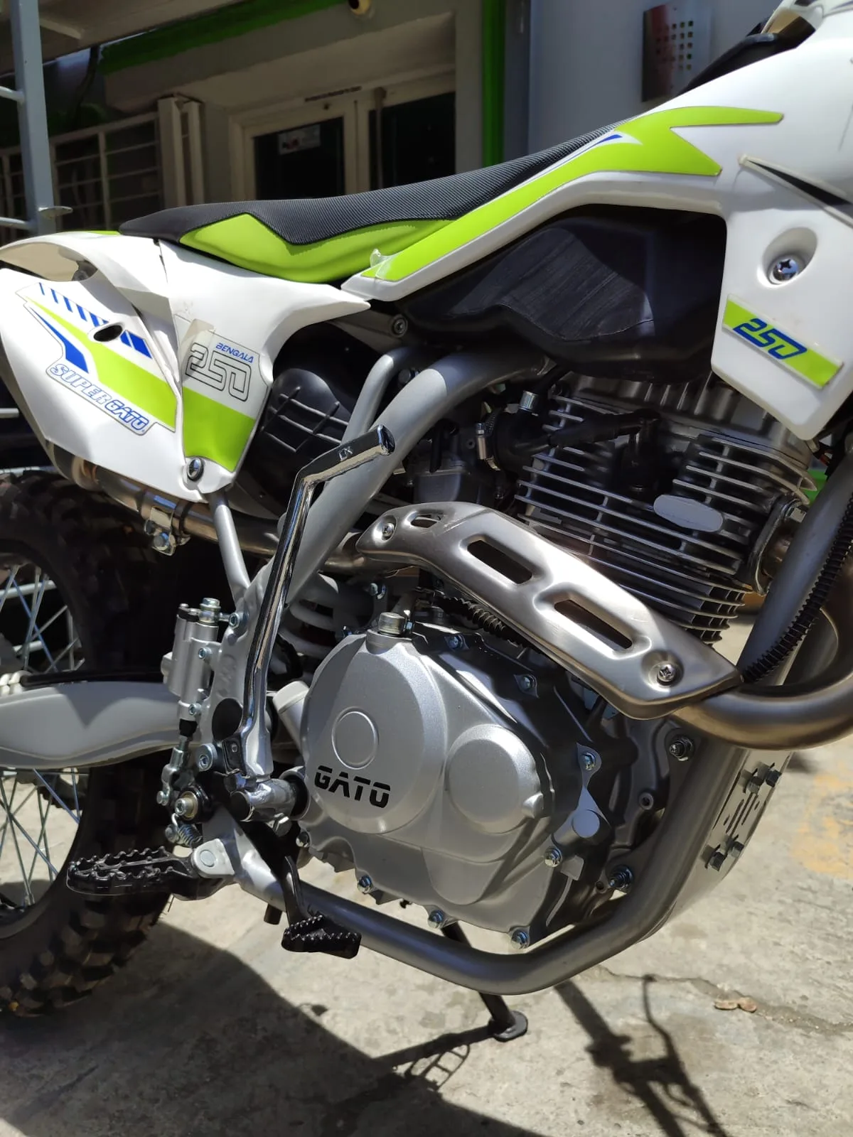 Bengala 250 - Imagen 4