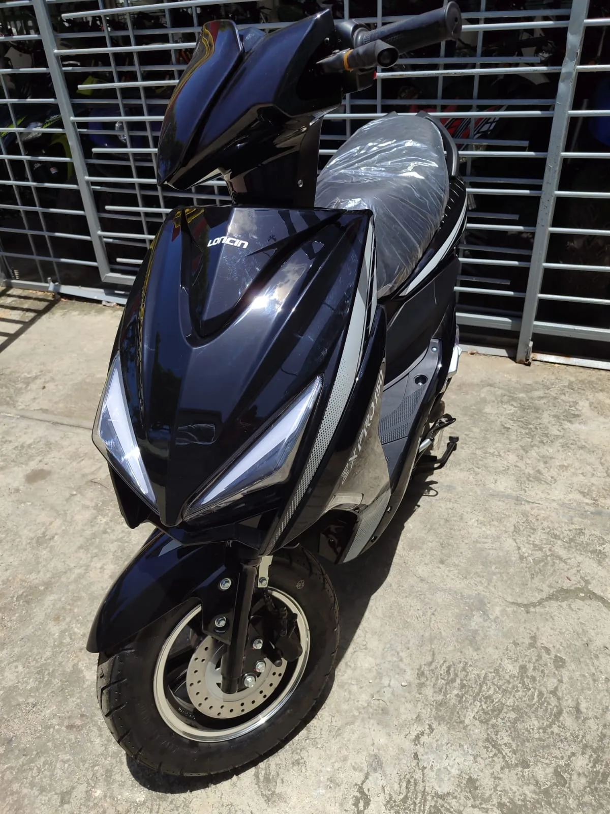 ZX 150 PRO - Negra - Imagen 10