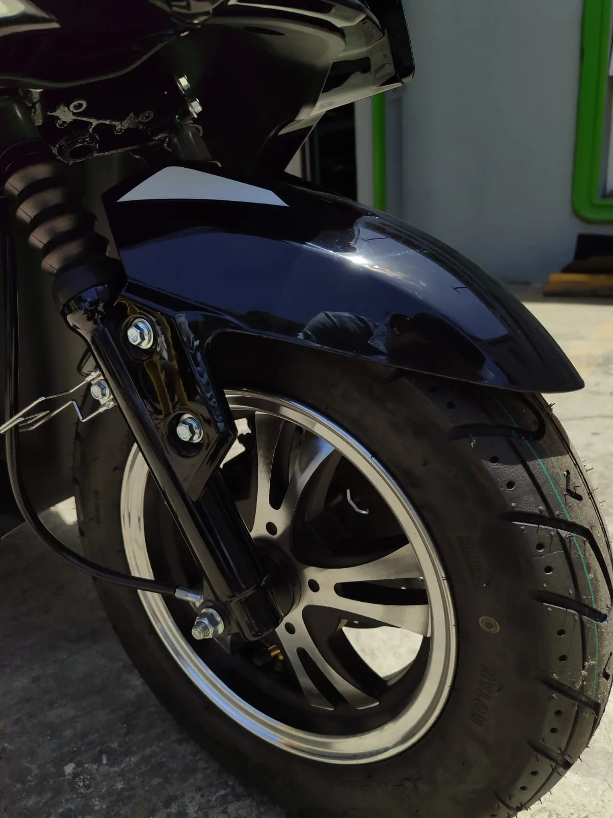 ZX 150 PRO - Negra - Imagen 2