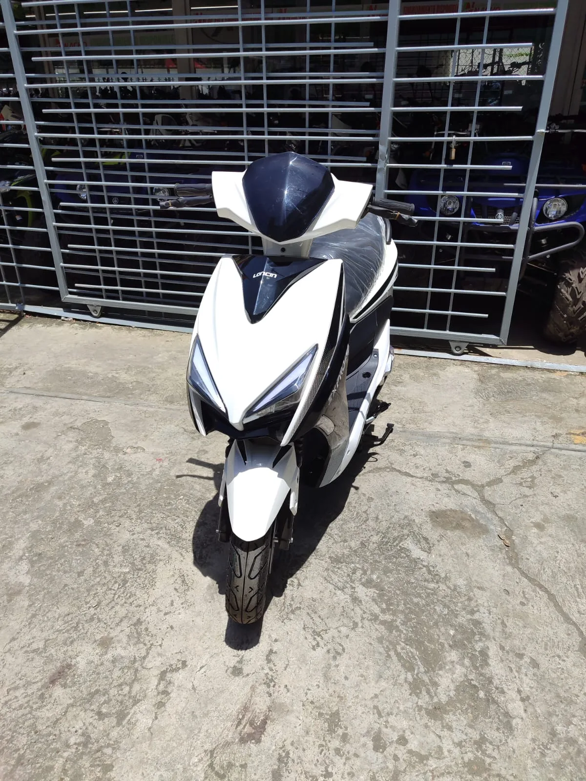 ZX 150 PRO - Blanca - Imagen 10